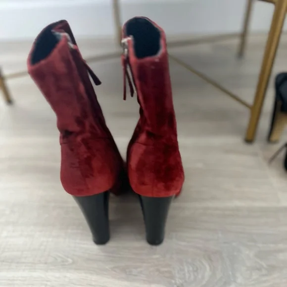 Zara velvet booties,Size 8, EU 39 - Picture 5 of 6
